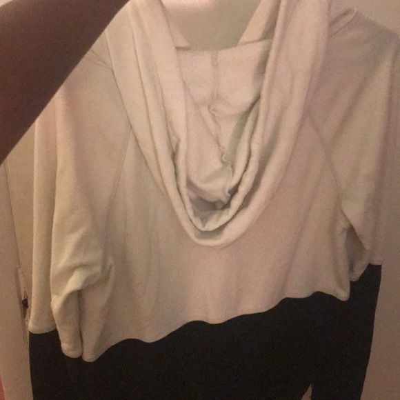 PINK zip sweater - Picture 2 of 2